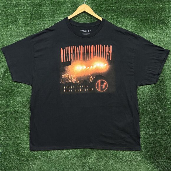 Twenty One Pilots Clancy Album T-Shirt Size XXXL - Picture 1 of 4